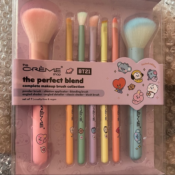 New BT21 the perfect blend complete makeup brush collection - Picture 9 of 10